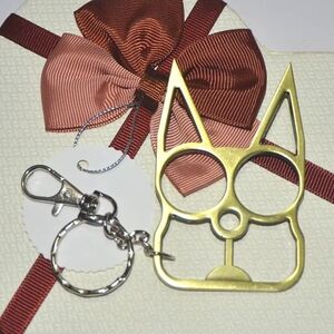 Goldtone Kitty Cat Ear Self Defense Keychain Bottle Opener🔑🐱